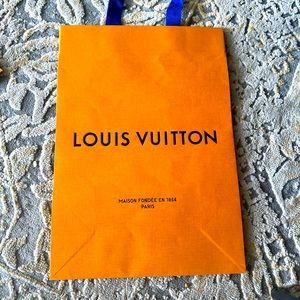 Louis Vuitton Shopping Bags